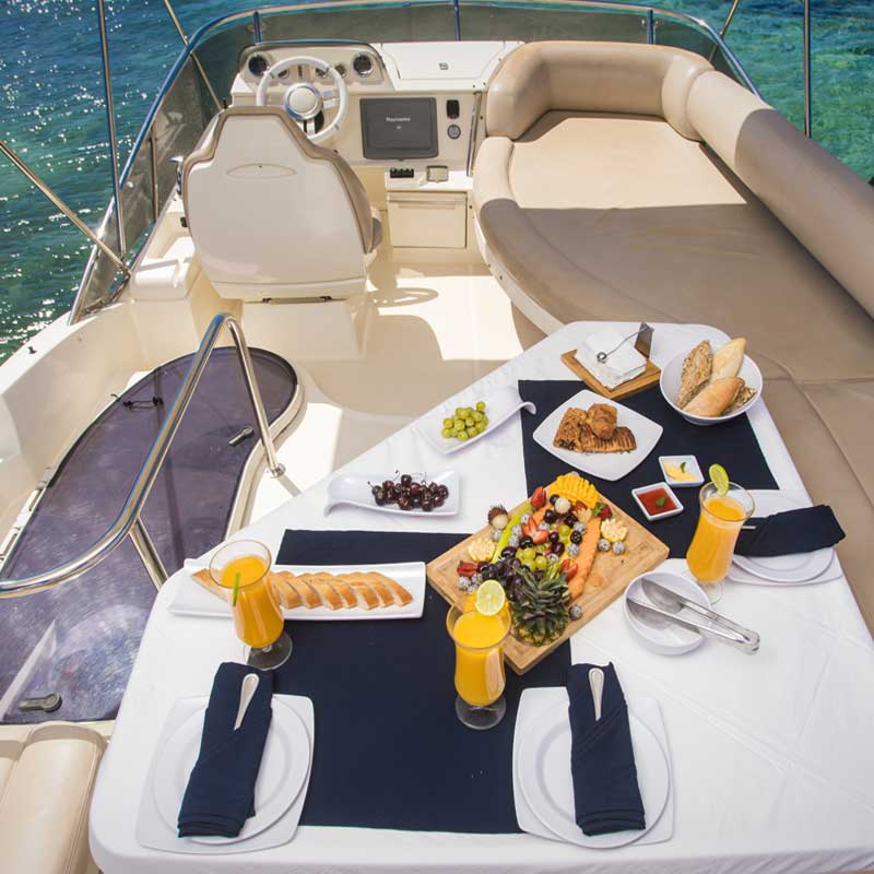 overnight yacht rentals cancun